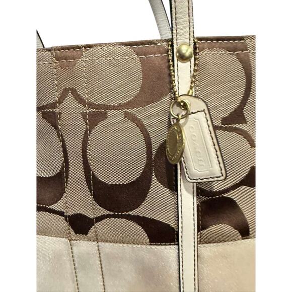 Coach Signature C Shoulder Tote Bag - Picture 6 of 7